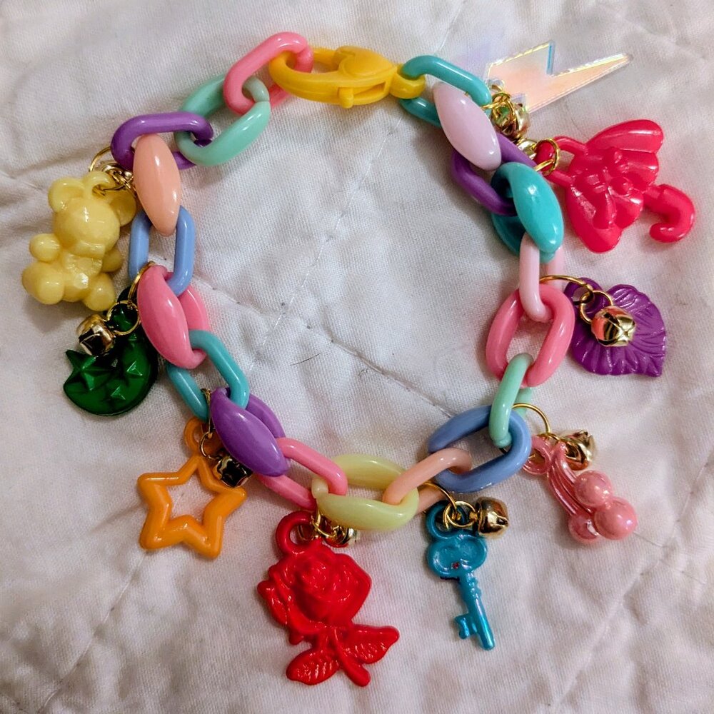 Charm Bracelet: No Diggity